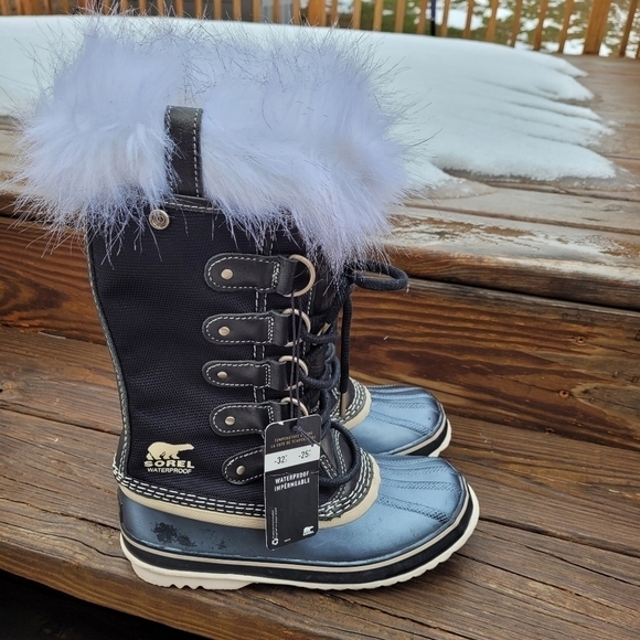 NWT Sorel Women’s Joan of Arctic X Celebration Boot - Picture 4 of 7